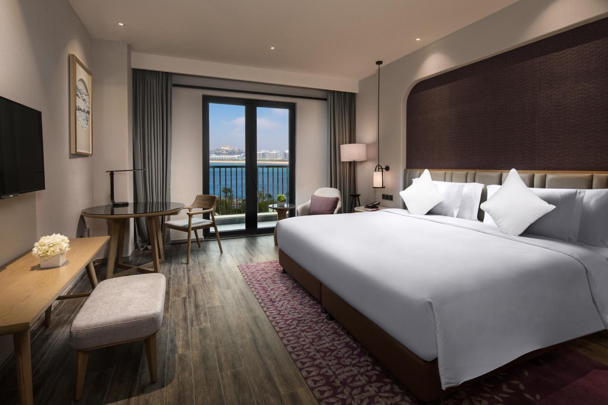 Crowne Plaza Qingdaoorientalmoviemetropolis By Ihg Hotel Kültér fotó