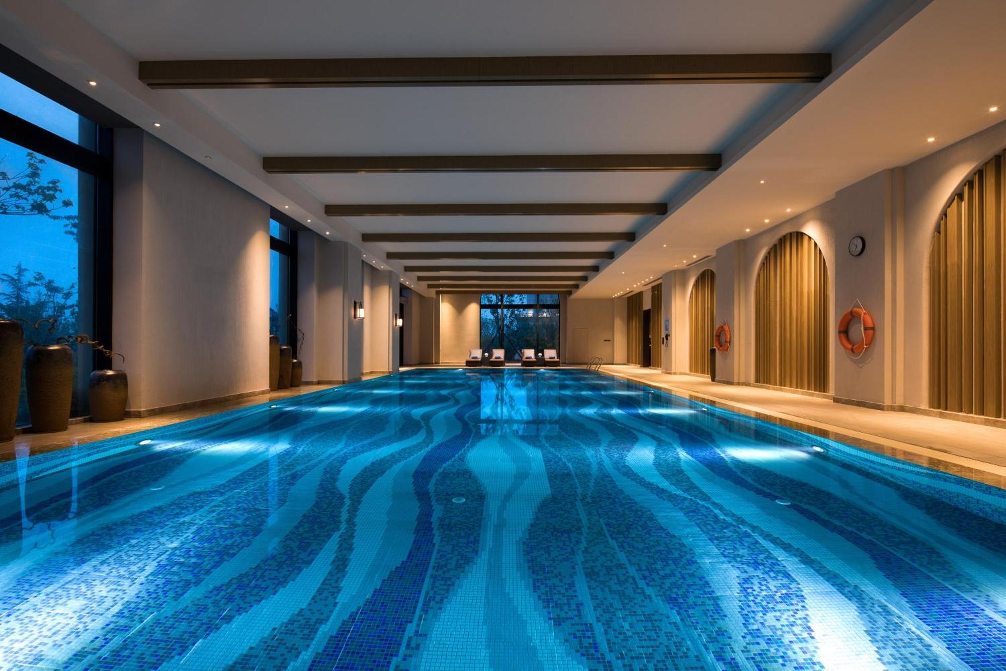 Crowne Plaza Qingdaoorientalmoviemetropolis By Ihg Hotel Kültér fotó